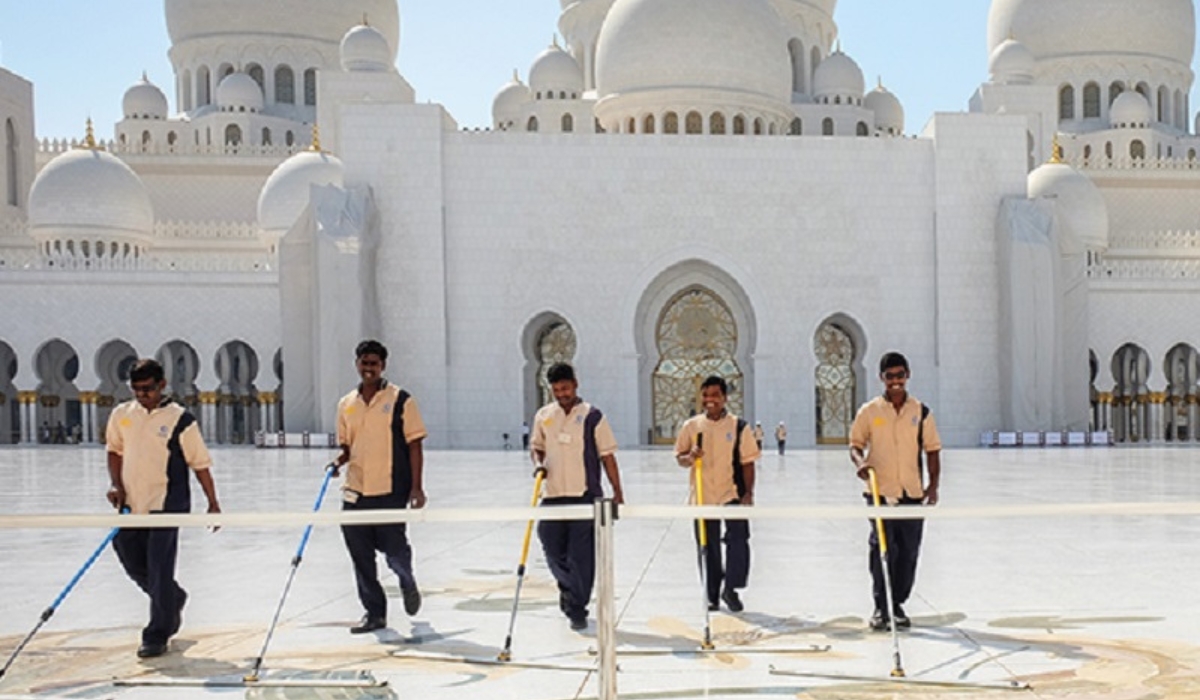 Awqaf Ministry introduces apps to improve cleanliness in Mosques